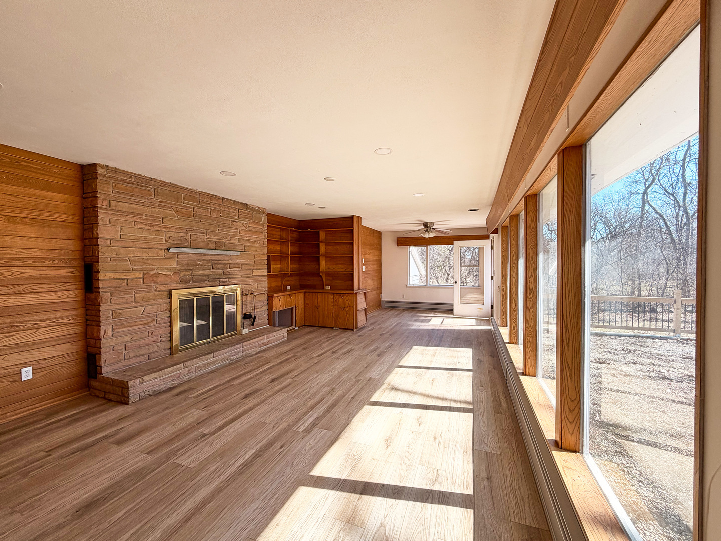 25W621 Indian Hill Woods Drive, Naperville, IL 60563