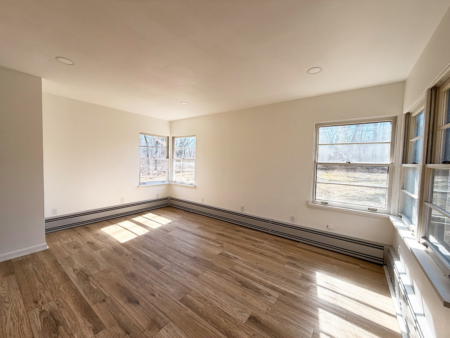 25W621 Indian Hill Woods Drive, Naperville, IL 60563