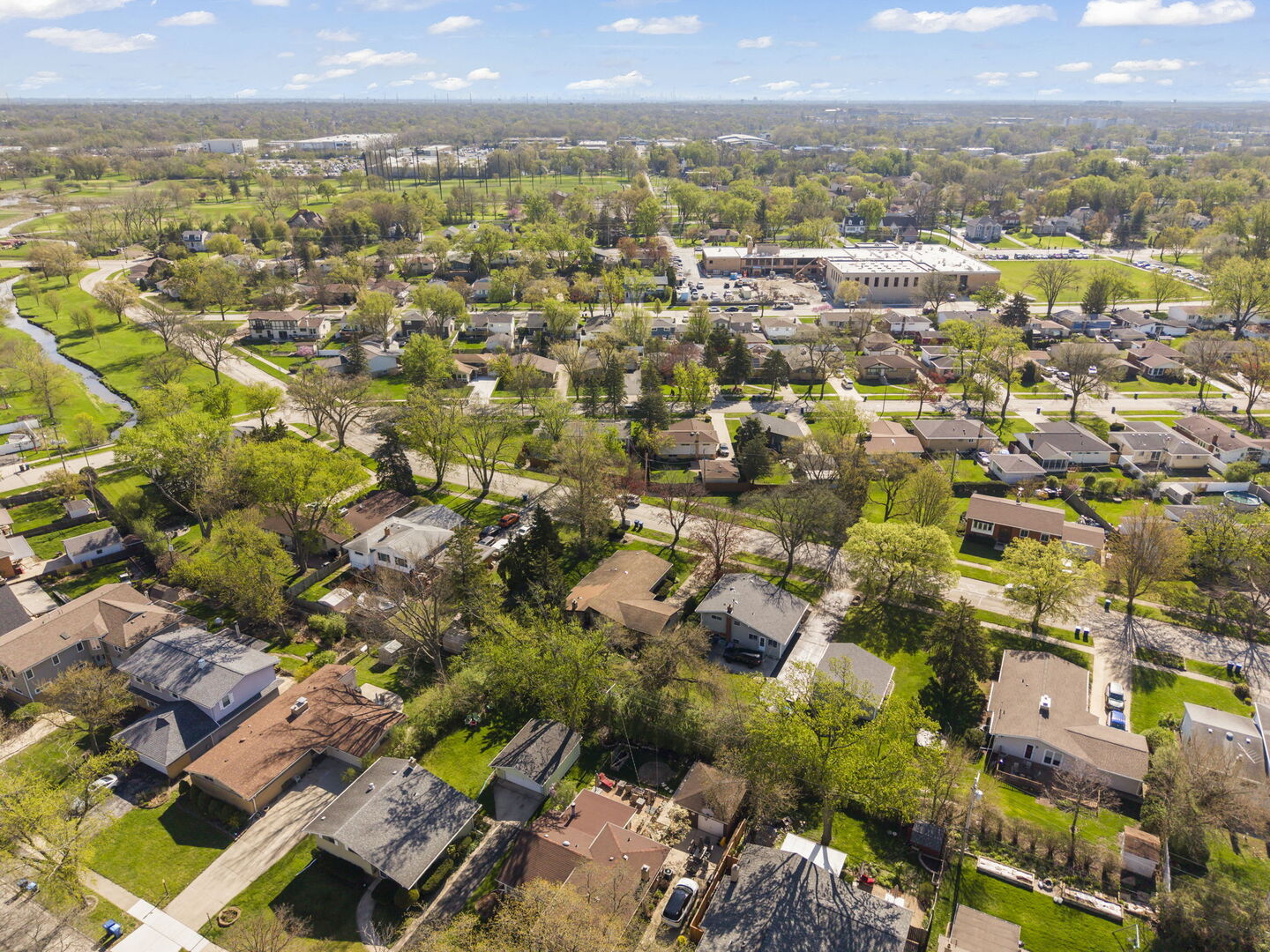 222 E Julia Drive, Villa Park, IL 60181