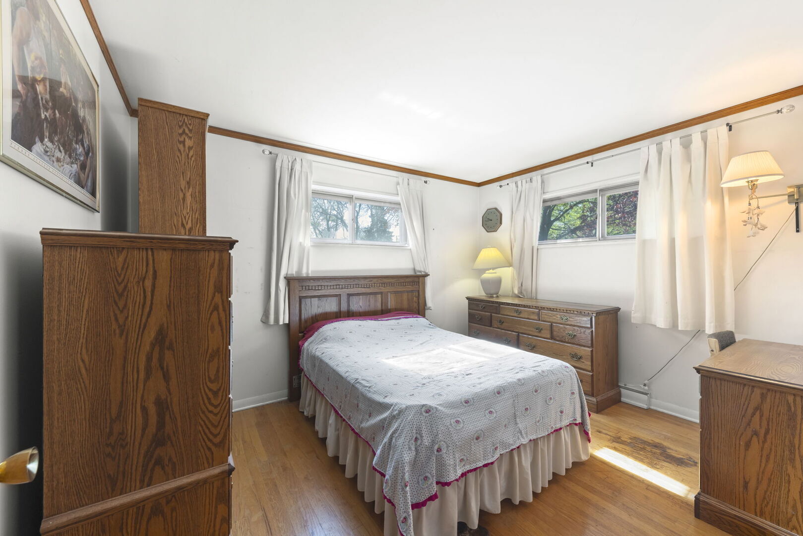 222 E Julia Drive, Villa Park, IL 60181