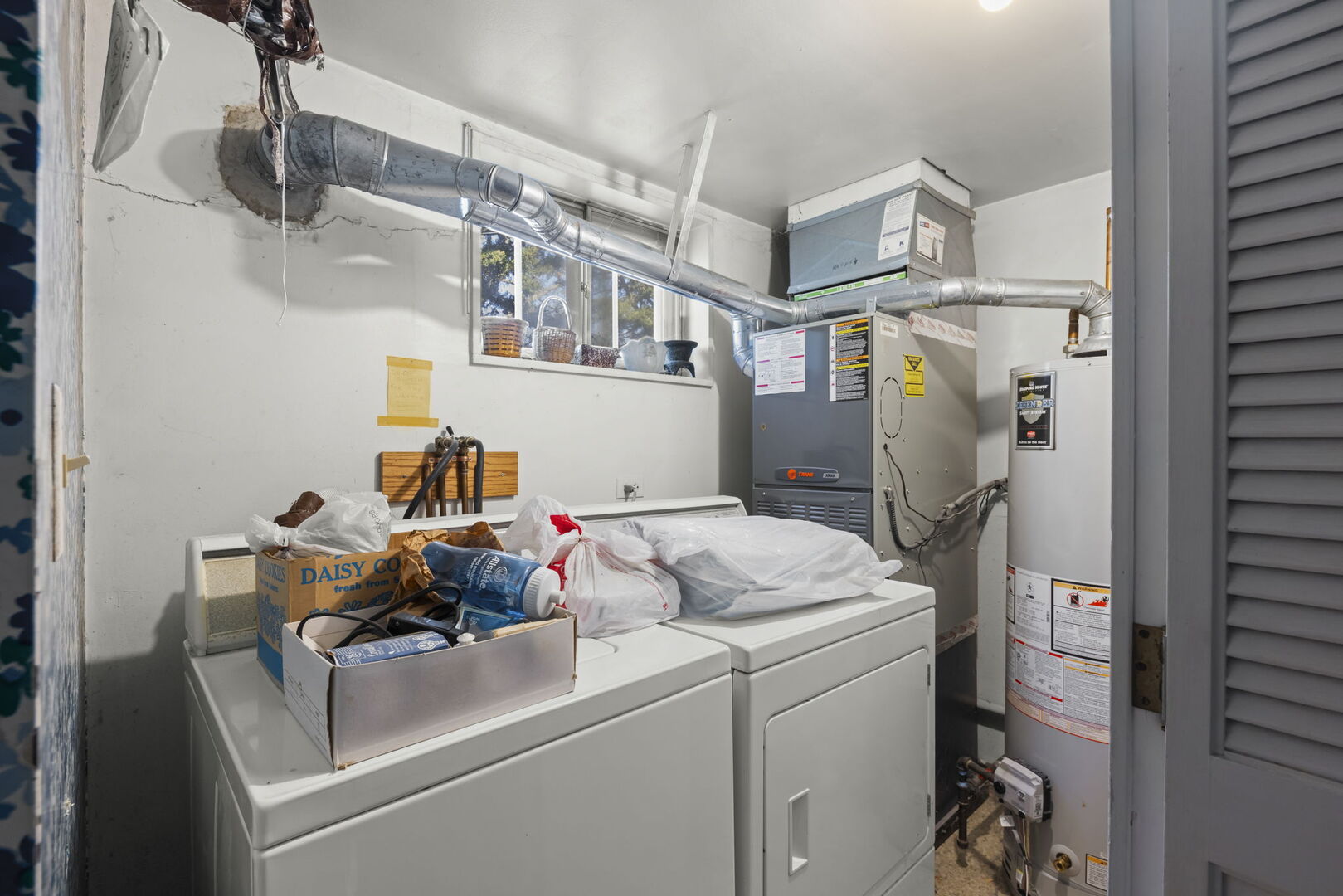 222 E Julia Drive, Villa Park, IL 60181