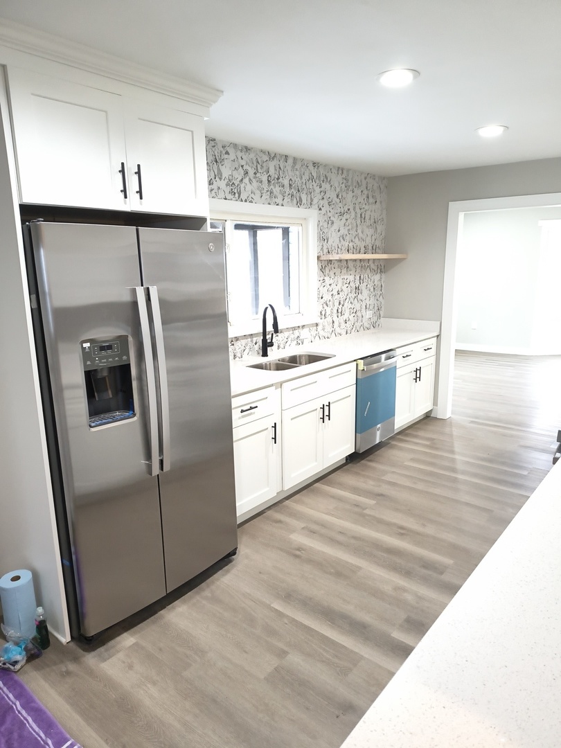 1803 Riverside Drive, McHenry, IL 60050