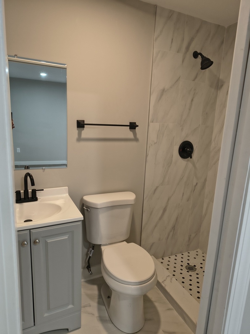 1803 Riverside Drive, McHenry, IL 60050