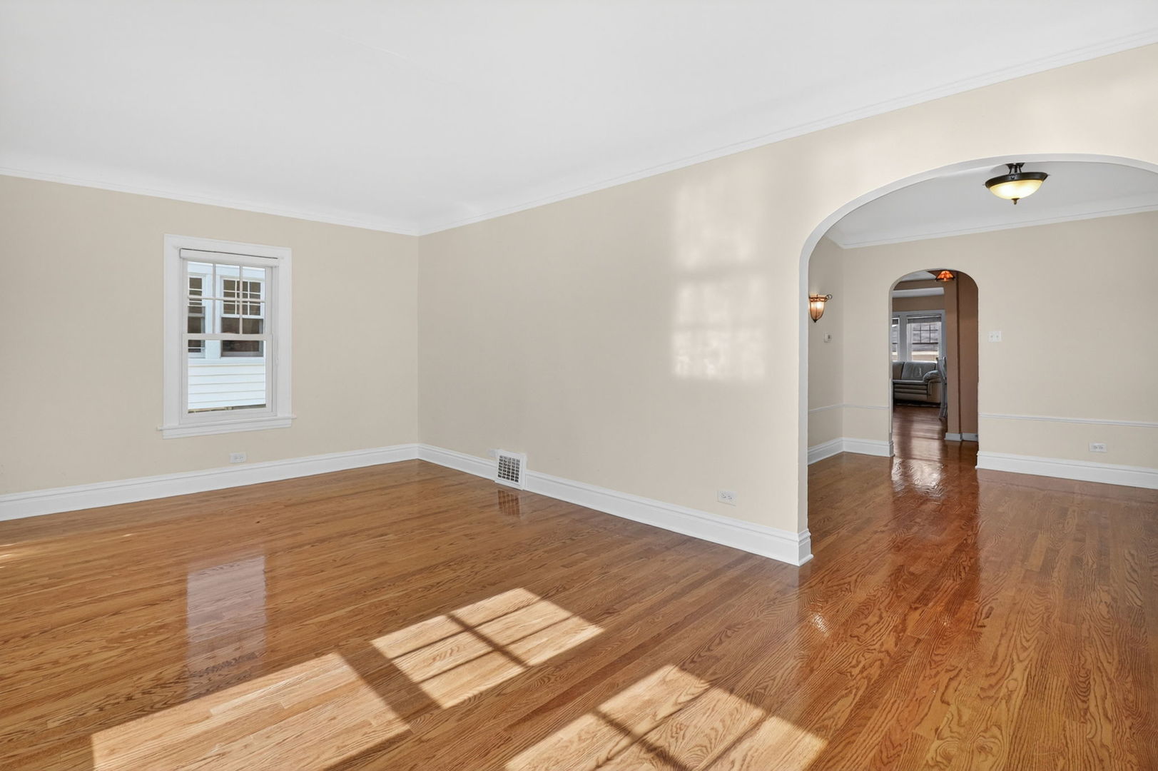 5433 BROOKBANK Road, Downers Grove, IL 60515