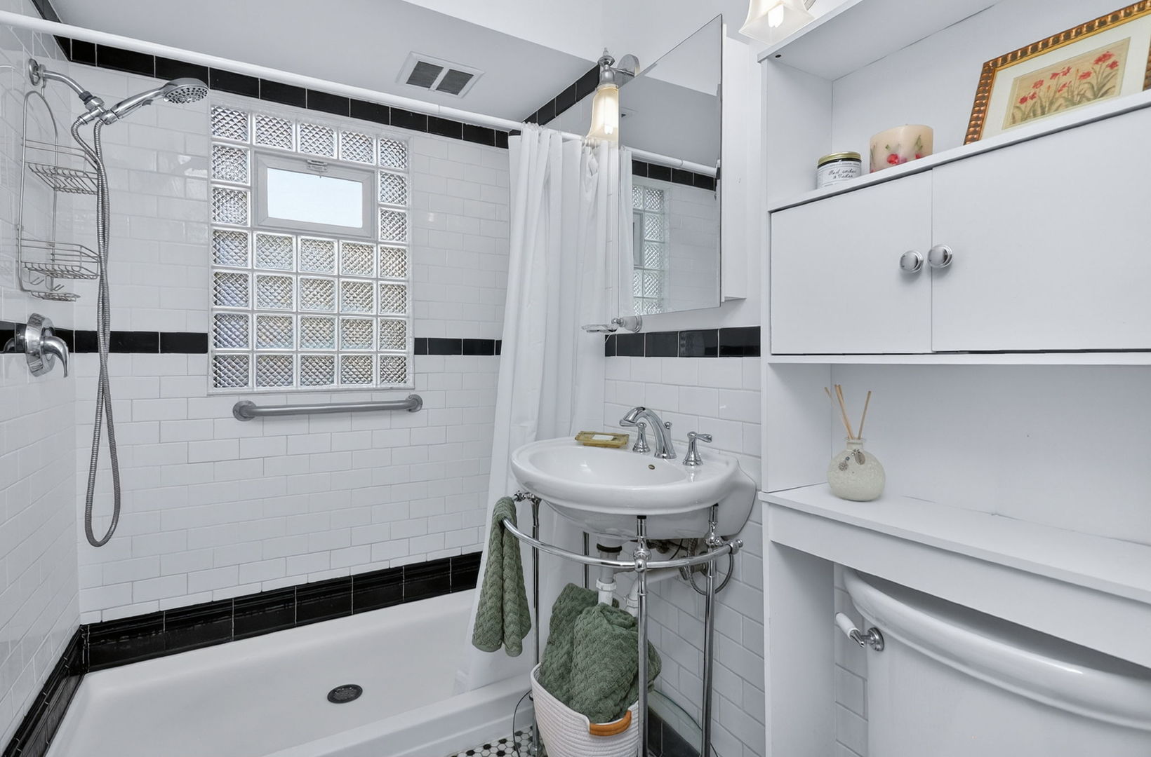 5433 BROOKBANK Road, Downers Grove, IL 60515