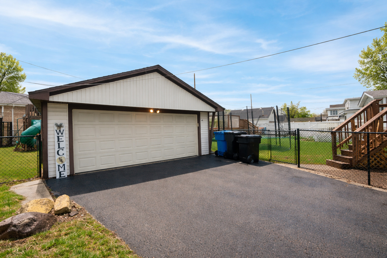 10607 S Springfield Avenue, Chicago, IL 60655