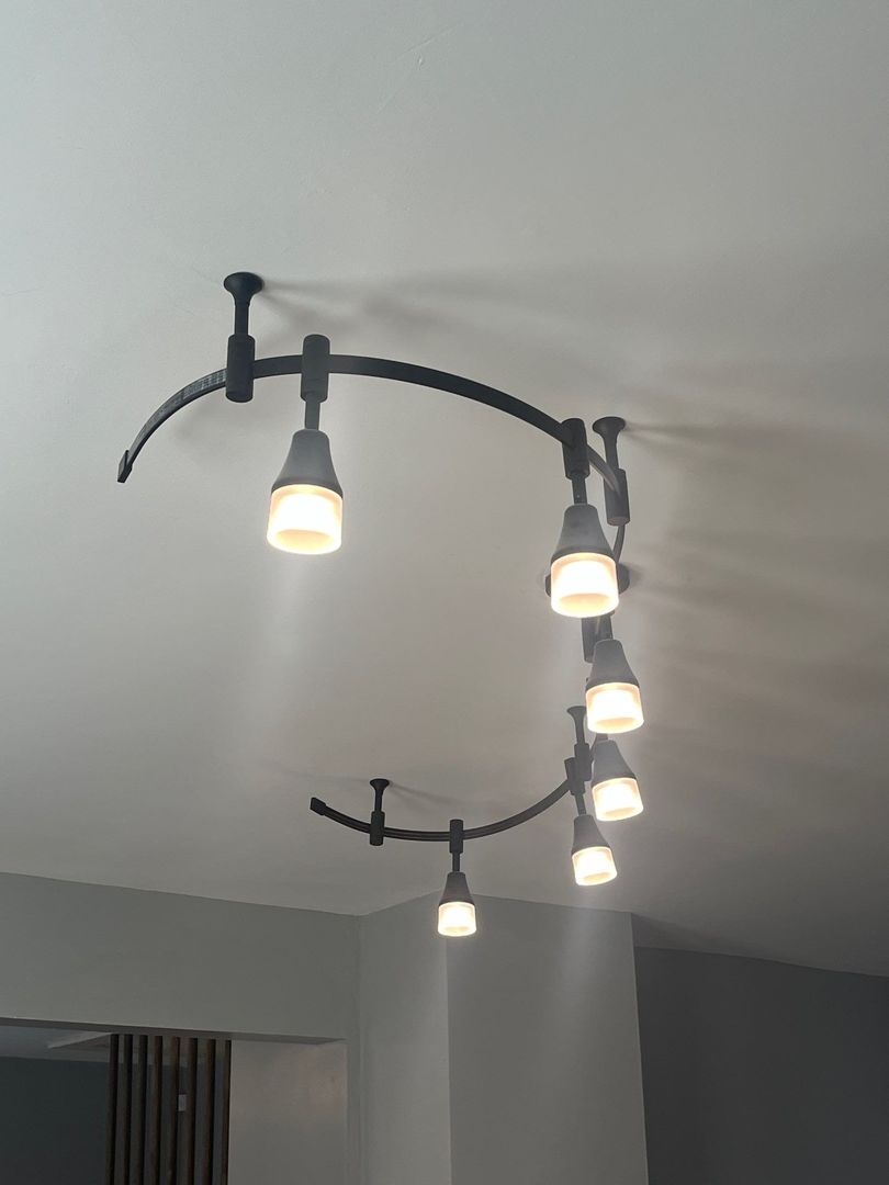 7438 S Champlain Avenue, Chicago, IL 60619