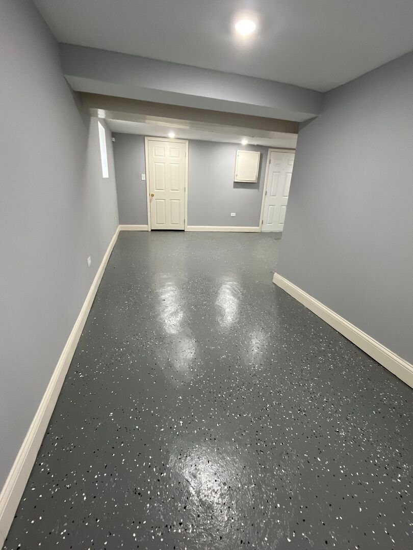 7438 S Champlain Avenue, Chicago, IL 60619