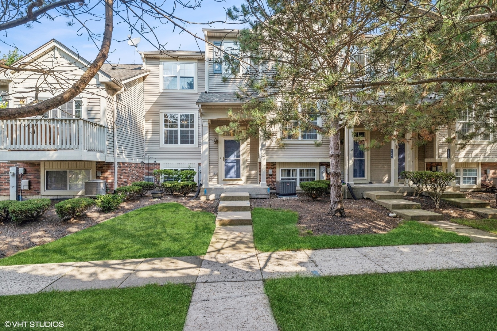 31663 Tallgrass Court, Lakemoor, IL 60051