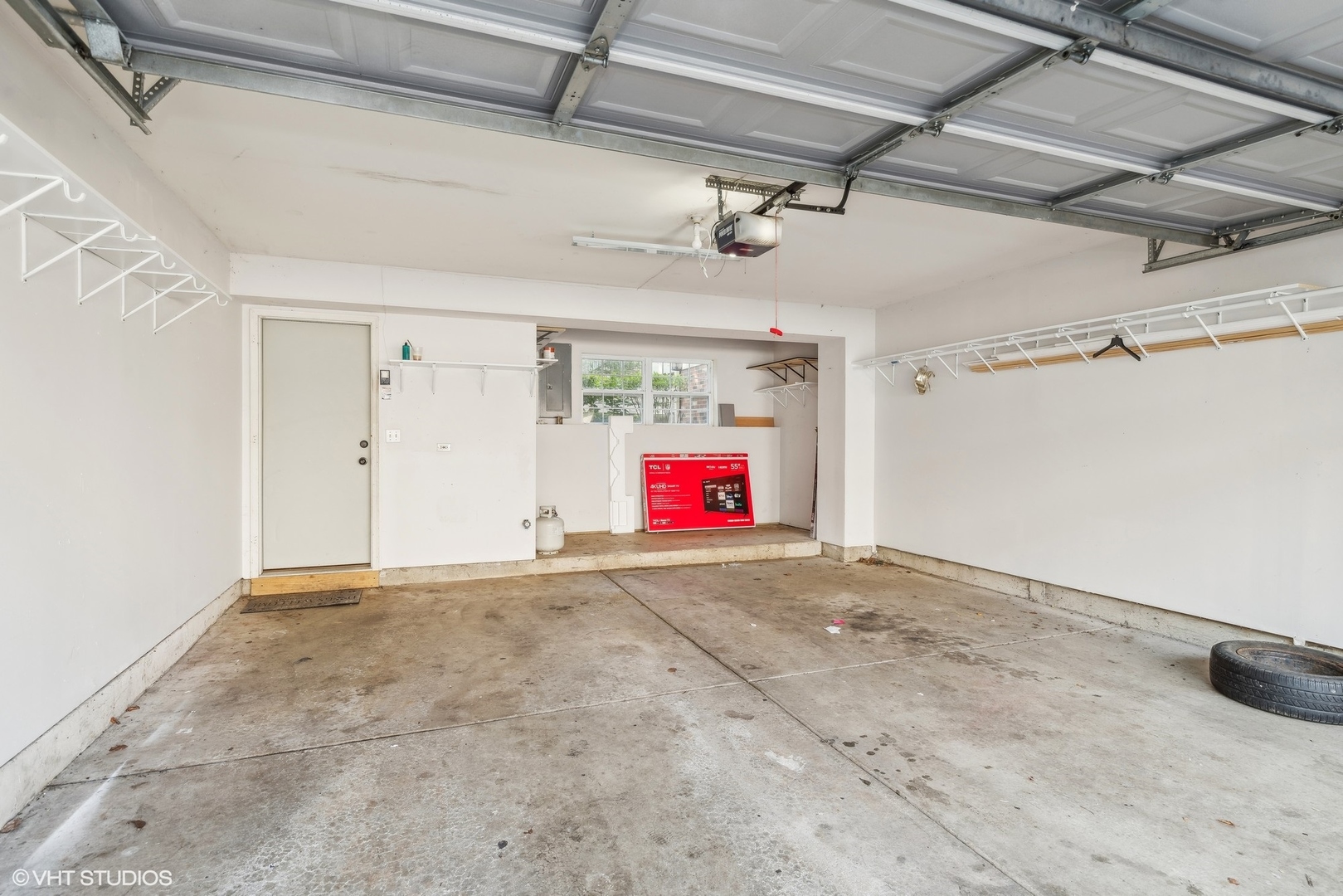 31663 Tallgrass Court, Lakemoor, IL 60051