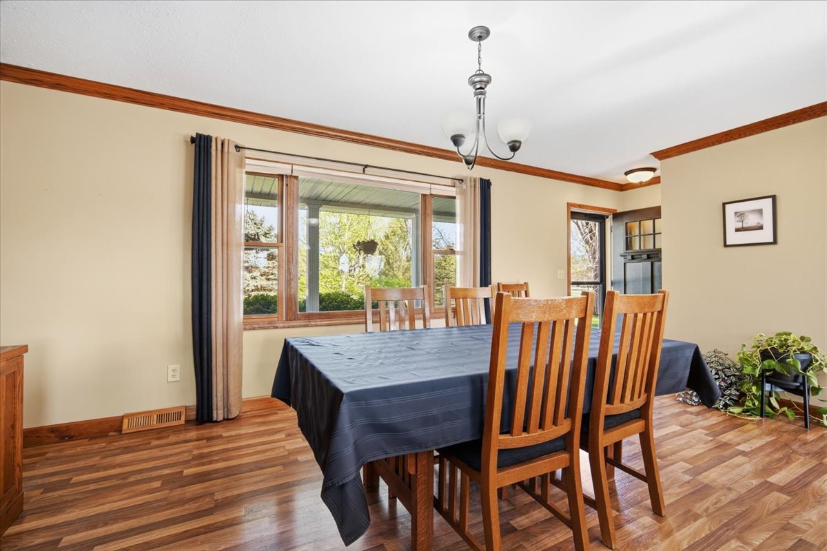 8656 Prairie Trail, Bloomington, IL 61705