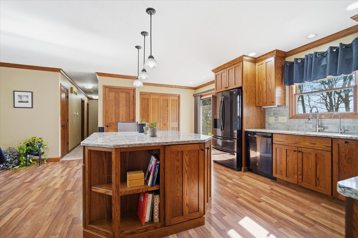 8656 Prairie Trail, Bloomington, IL 61705