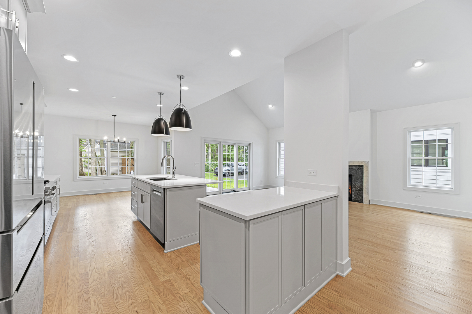 1672 Huntington Lane, Highland Park, IL 60035