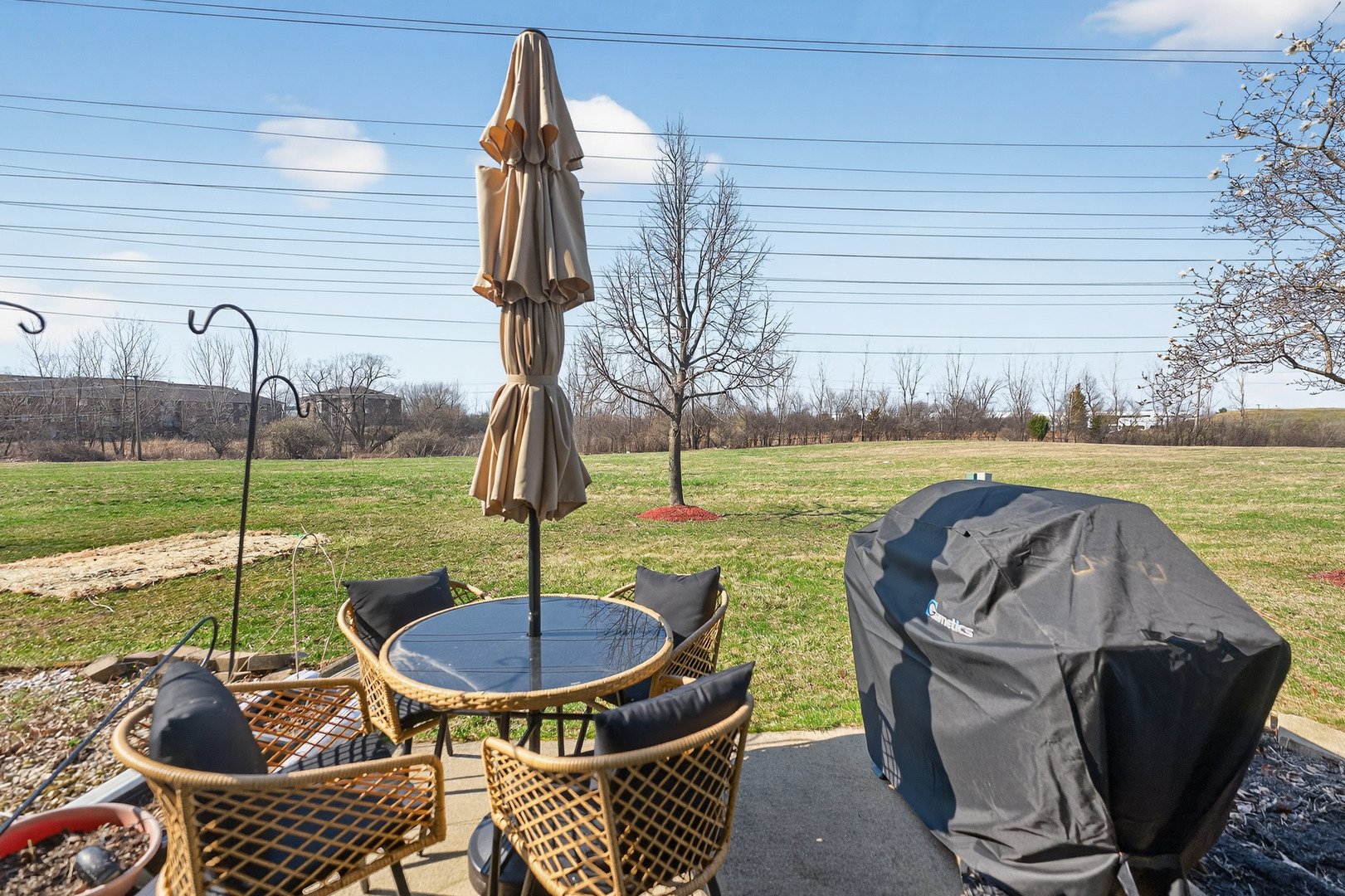 842 N Tamarac Boulevard, Addison, IL 60101