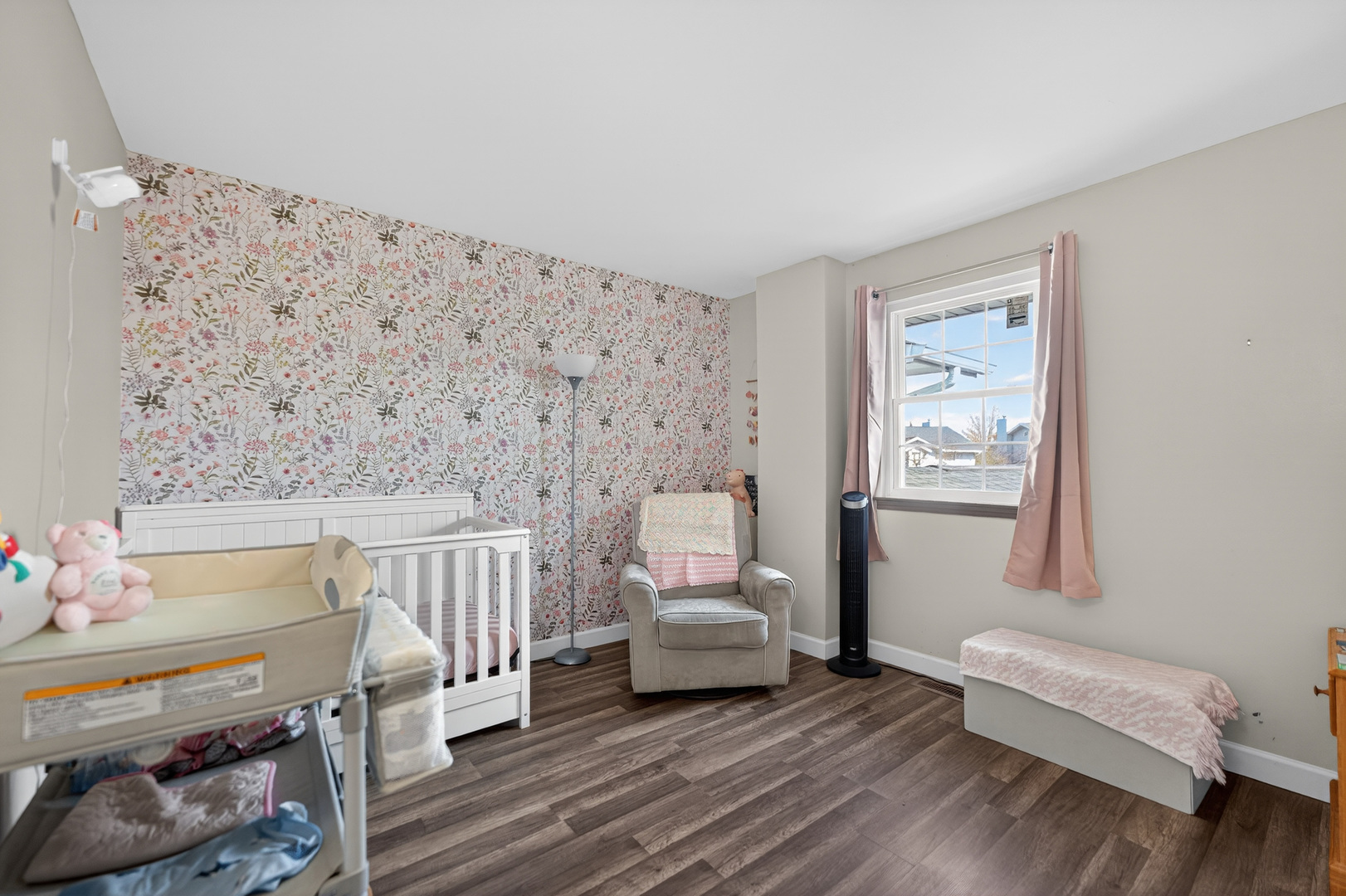 842 N Tamarac Boulevard, Addison, IL 60101