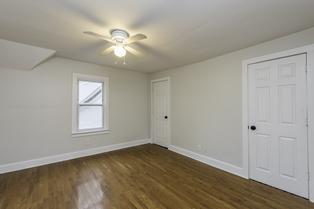 3020 Ezekiel Avenue, Zion, IL 60099