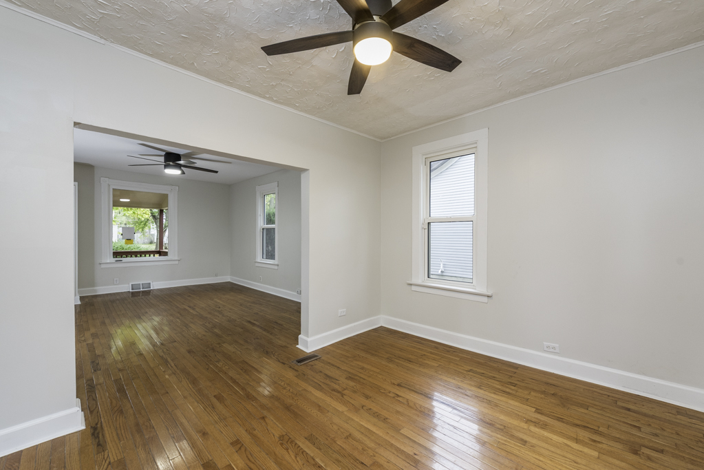 3020 Ezekiel Avenue, Zion, IL 60099