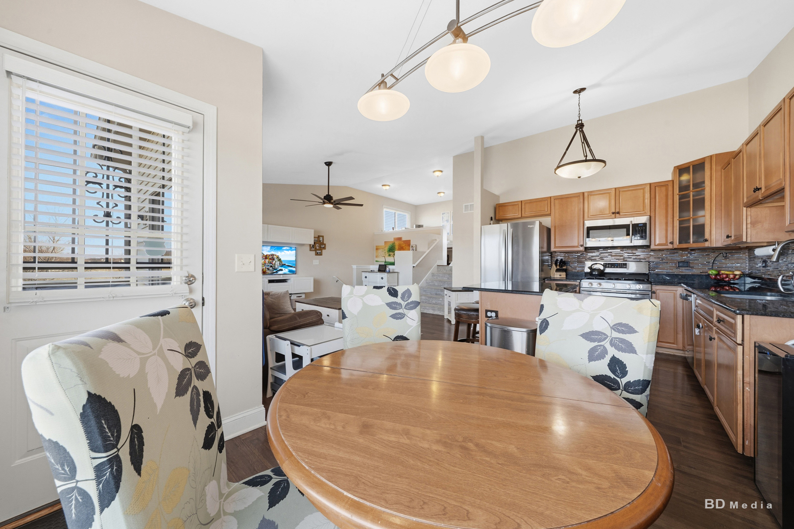 8338 W Chestnut Court, Frankfort, IL 60423