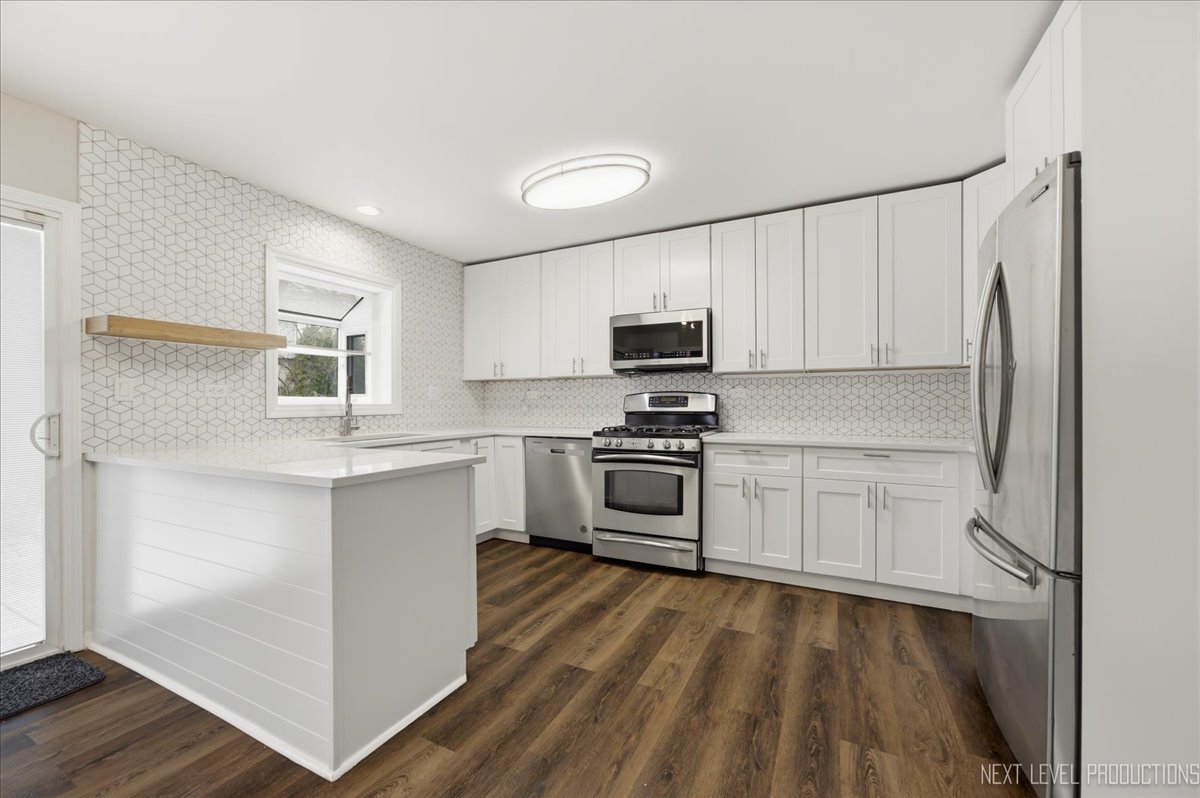 417 Cambridge Way, Bolingbrook, IL 60440