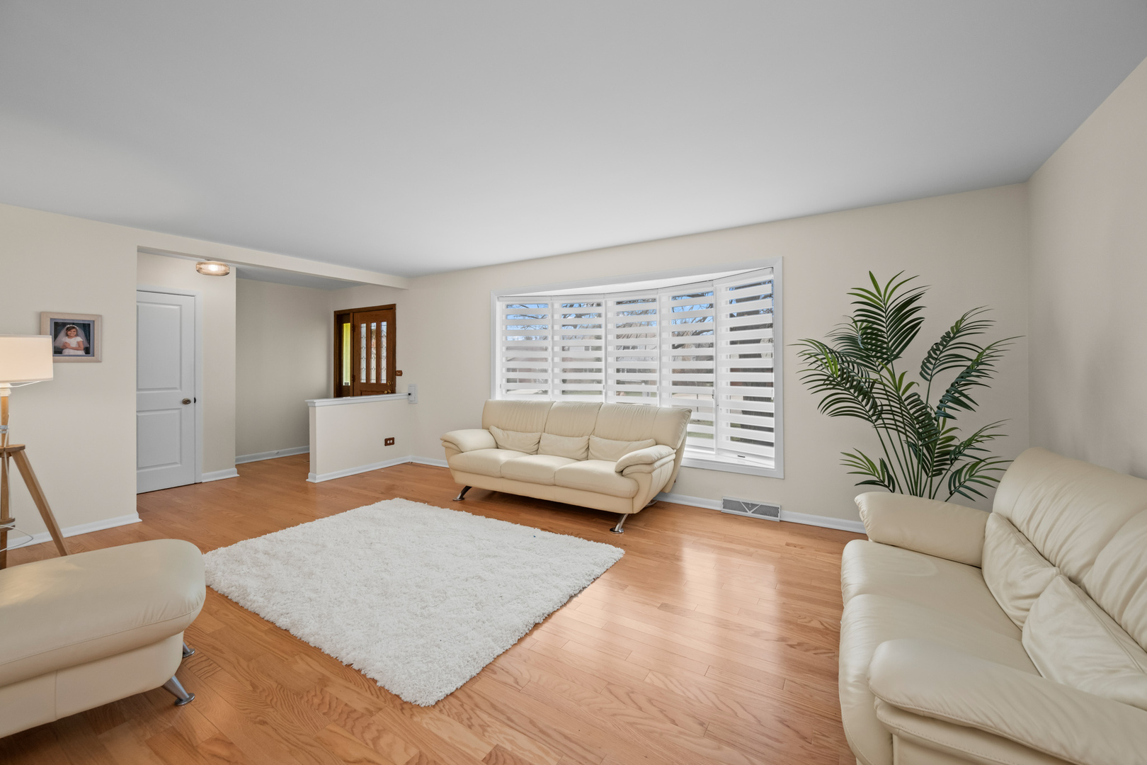 1118 Charlene Lane, Schaumburg, IL 60193