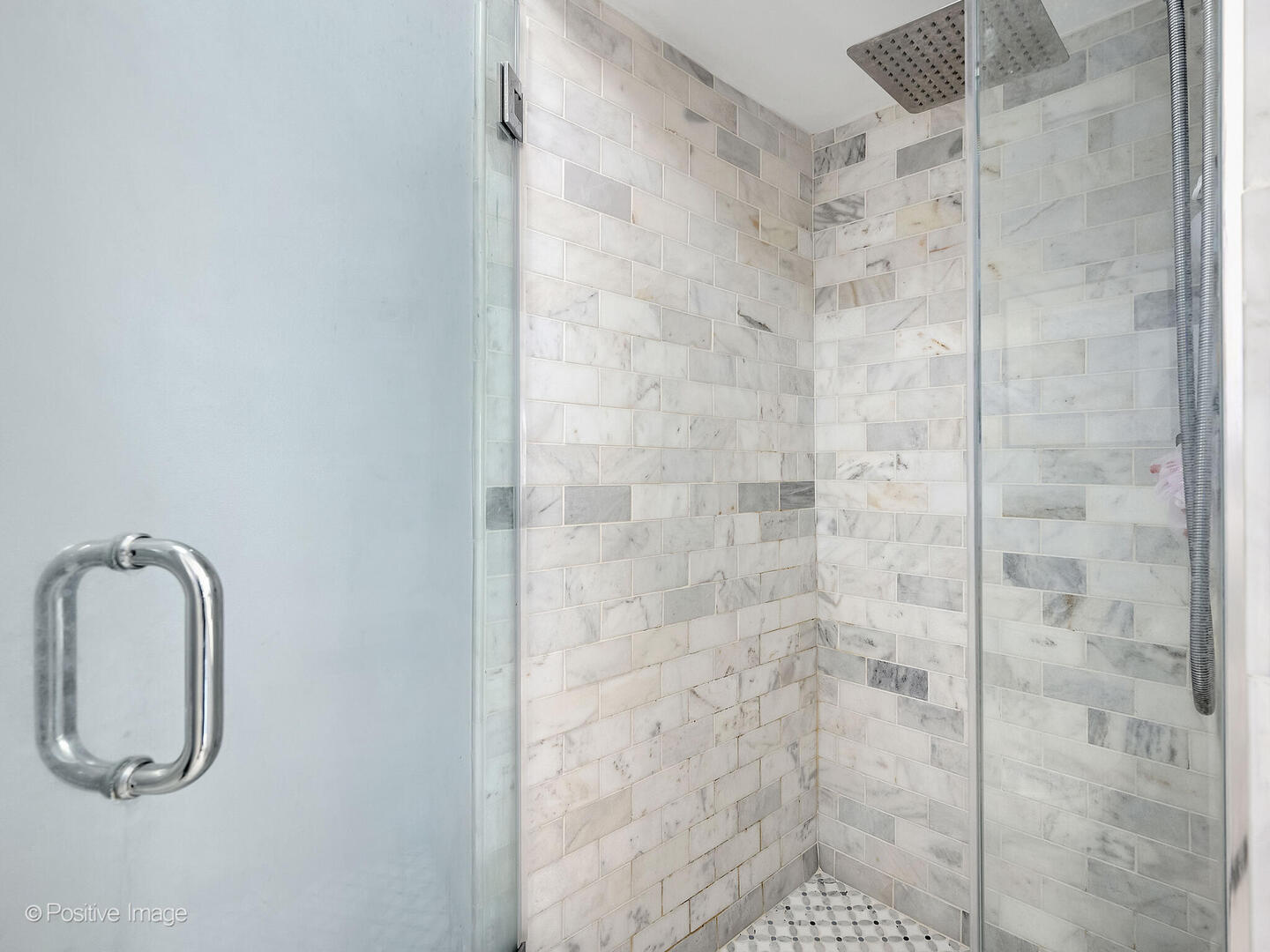 210 Stoneybrook Lane, Bloomingdale, IL 60108