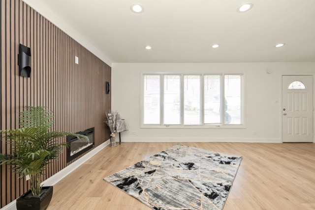 505 E 146TH Street, Dolton, IL 60419