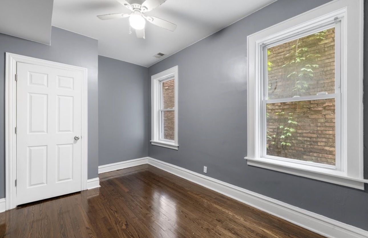 8222 S Maryland Avenue #3, Chicago, IL 60619