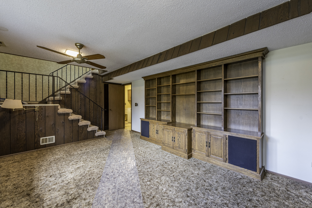 9743 W 16th Street, Zion, IL 60099