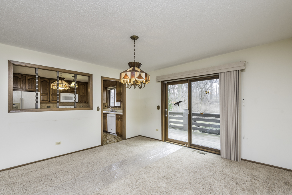 9743 W 16th Street, Zion, IL 60099