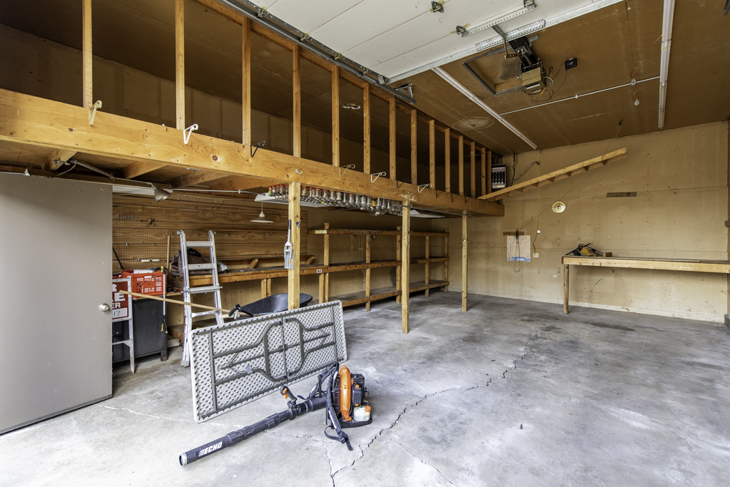 9743 W 16th Street, Zion, IL 60099