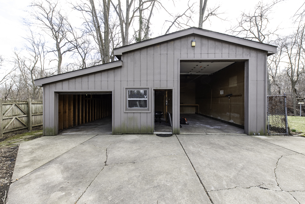 9743 W 16th Street, Zion, IL 60099