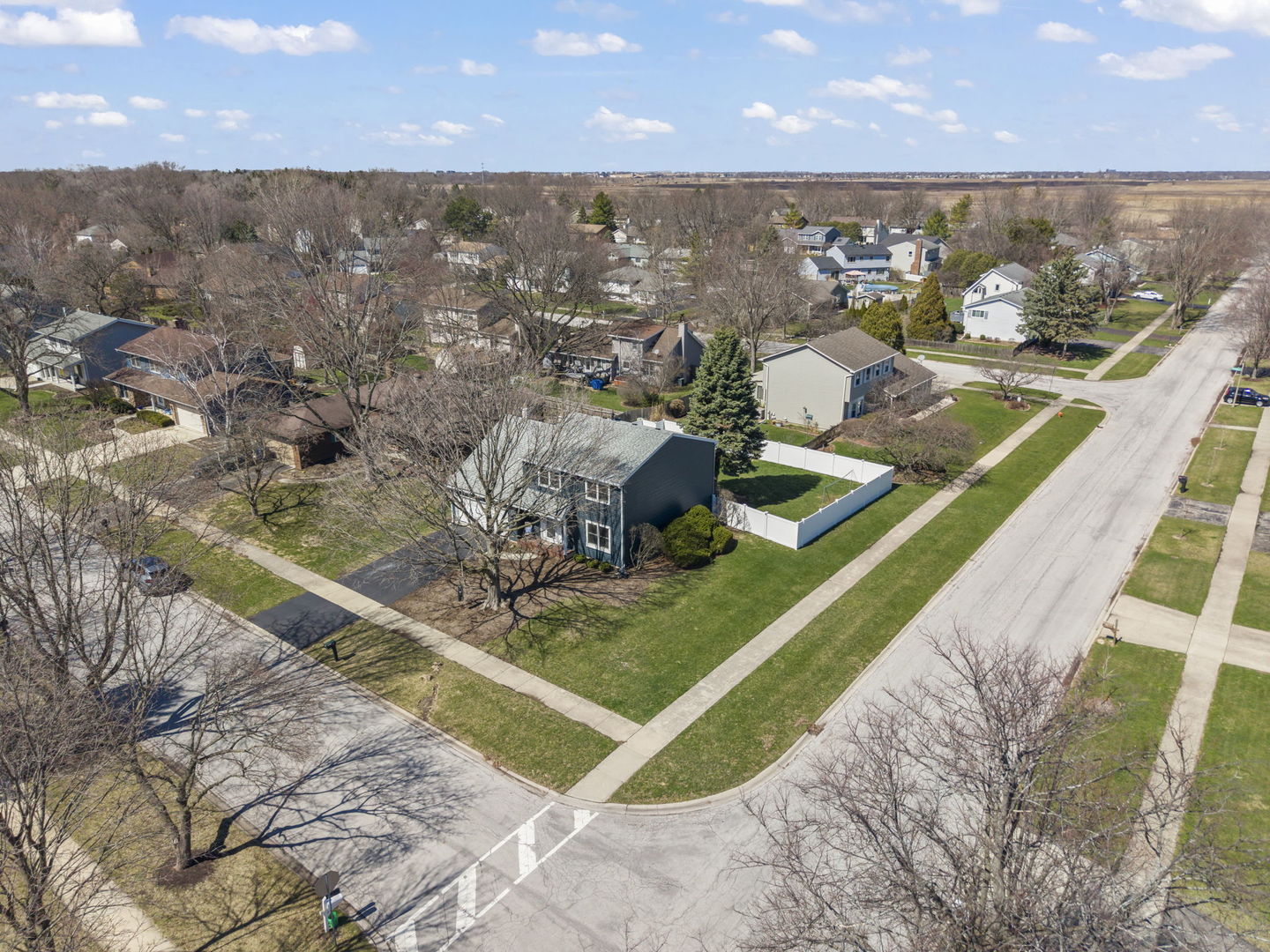 1301 Peshtigo Avenue, Naperville, IL 60564