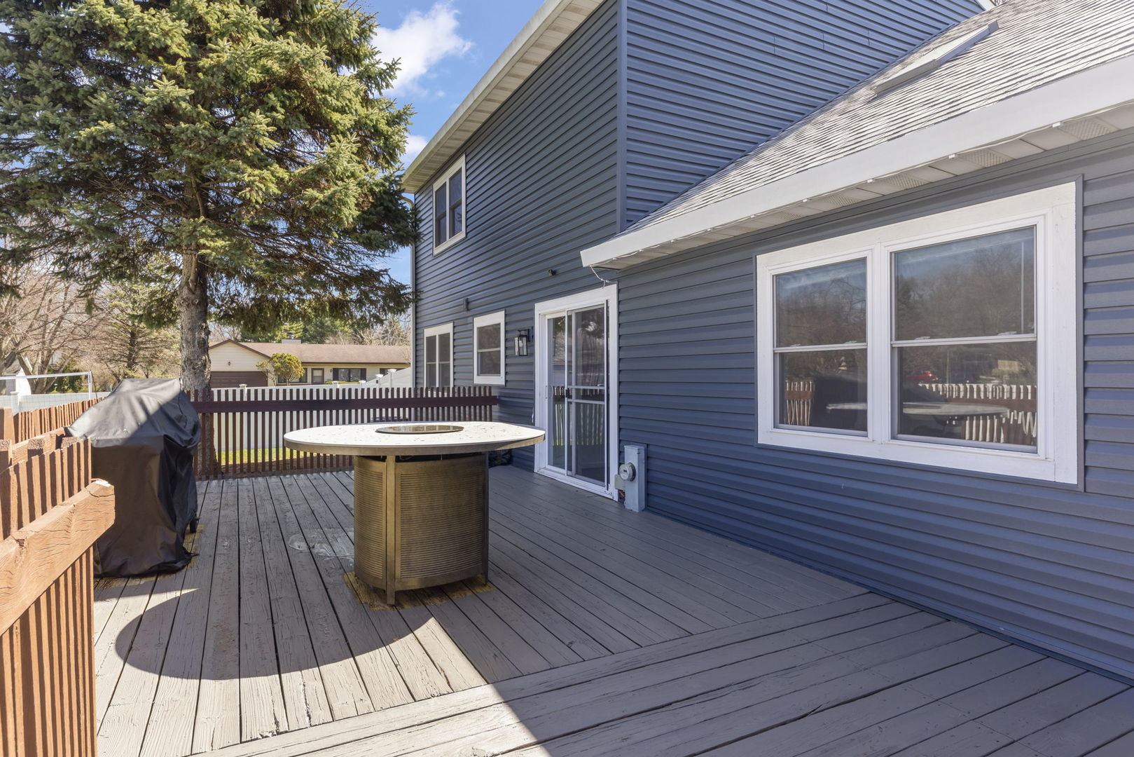 1301 Peshtigo Avenue, Naperville, IL 60564