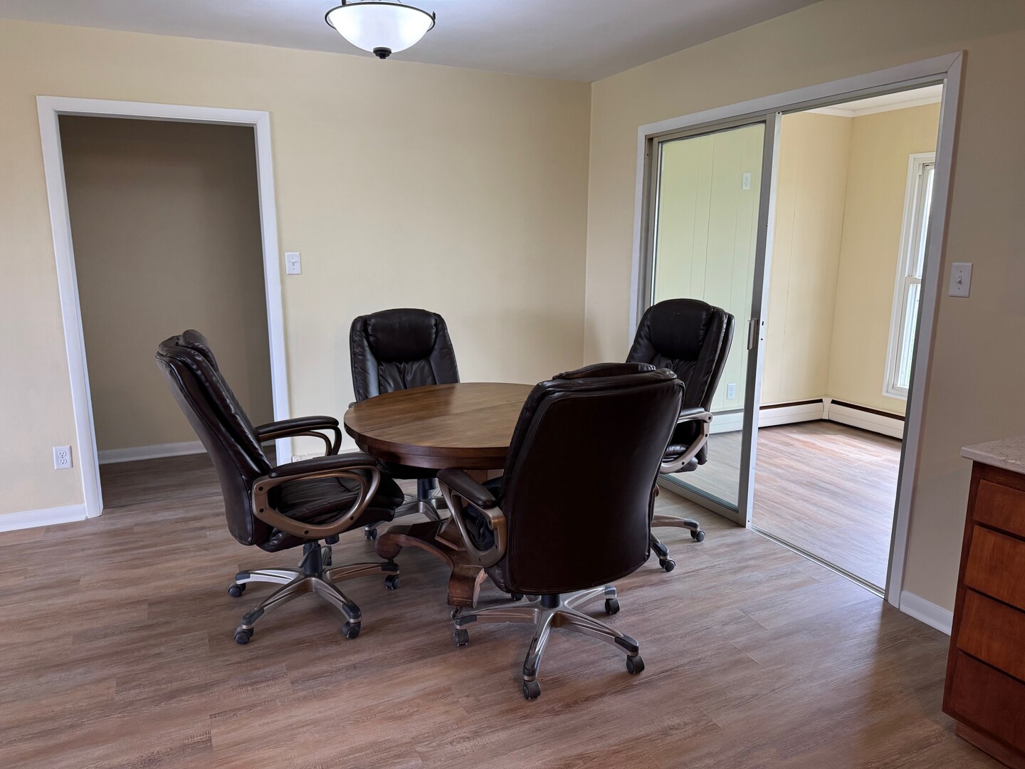 213 E State Street, Washburn, IL 61570