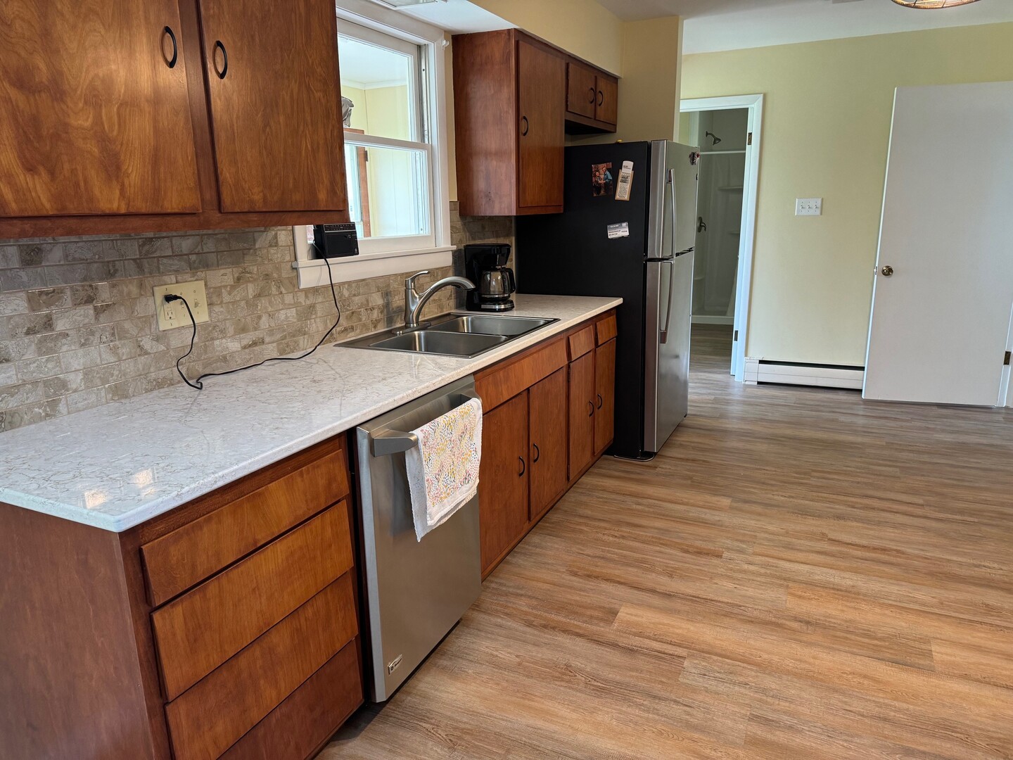 213 E State Street, Washburn, IL 61570