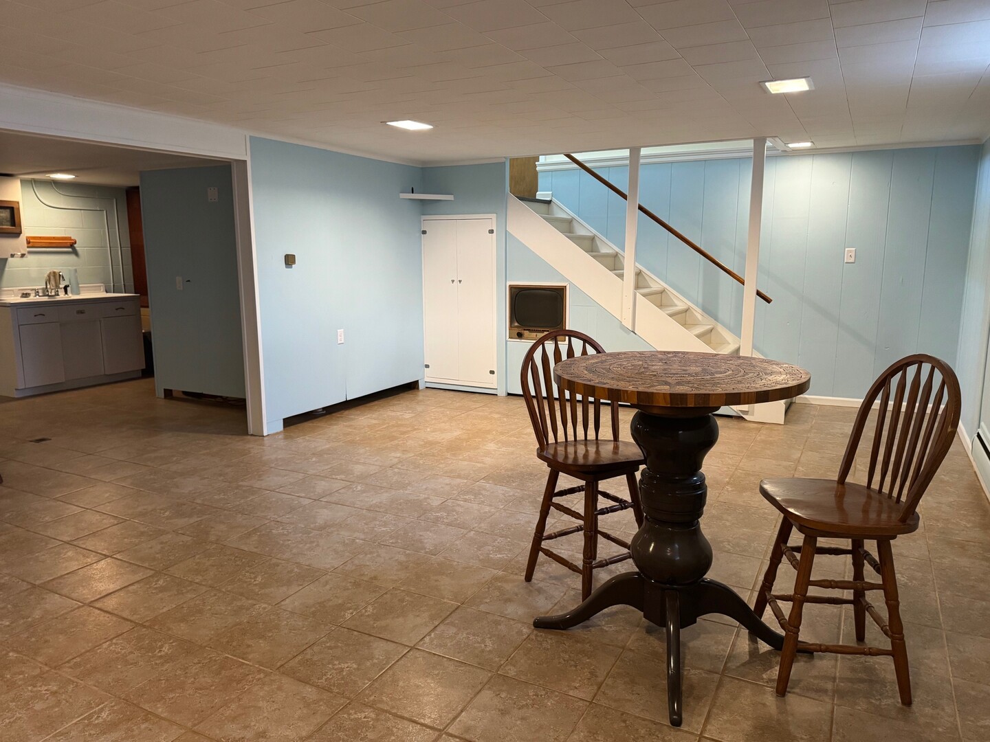 213 E State Street, Washburn, IL 61570