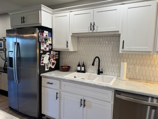 606 Carol Court #B-2, Pontiac, IL 61764