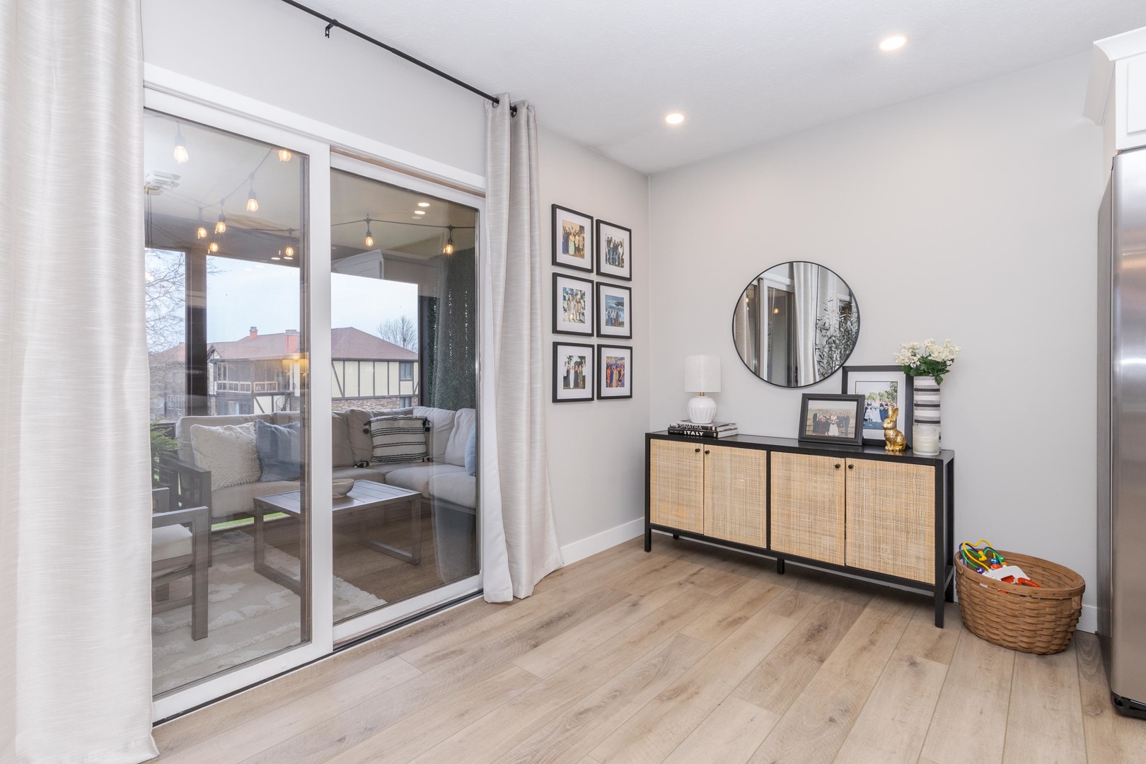 606 Carol Court #B-2, Pontiac, IL 61764