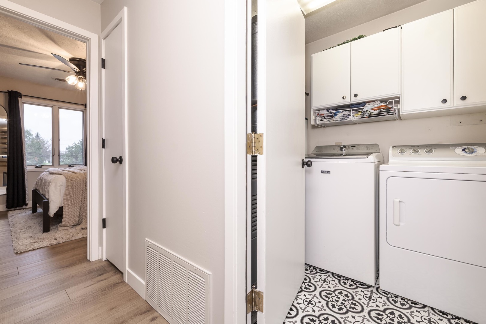 606 Carol Court #B-2, Pontiac, IL 61764