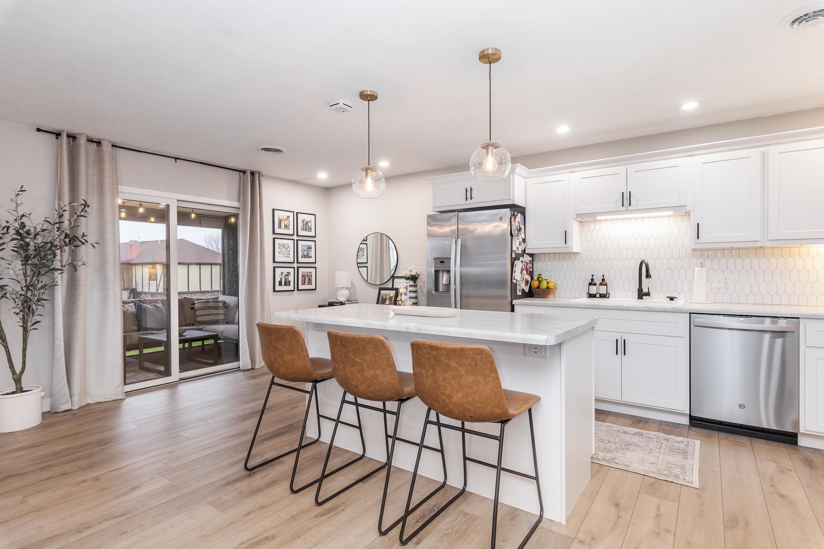 606 Carol Court #B-2, Pontiac, IL 61764