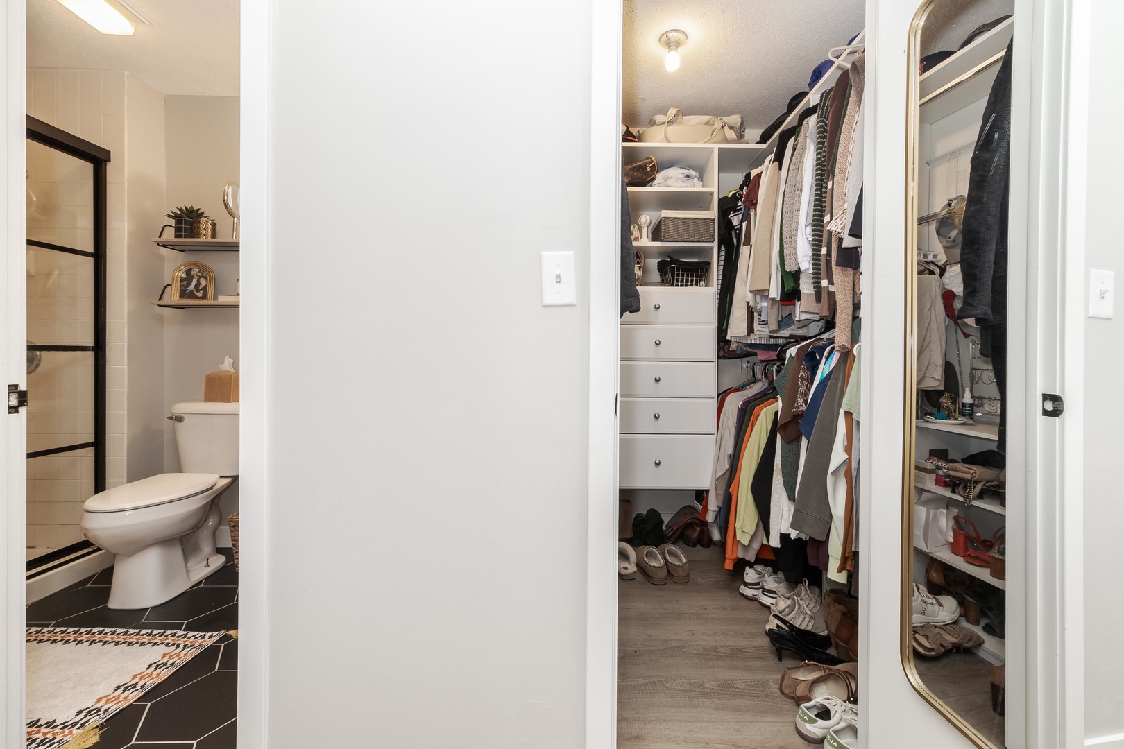 606 Carol Court #B-2, Pontiac, IL 61764