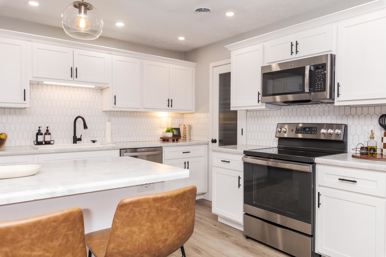 606 Carol Court #B-2, Pontiac, IL 61764