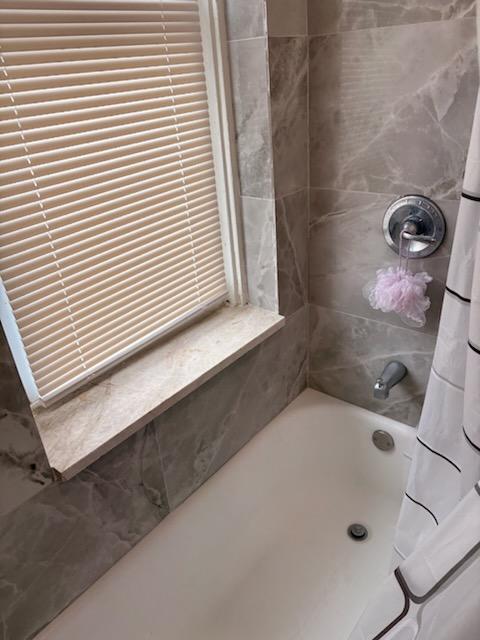 10501 S Corliss Avenue #1, Chicago, IL 60628