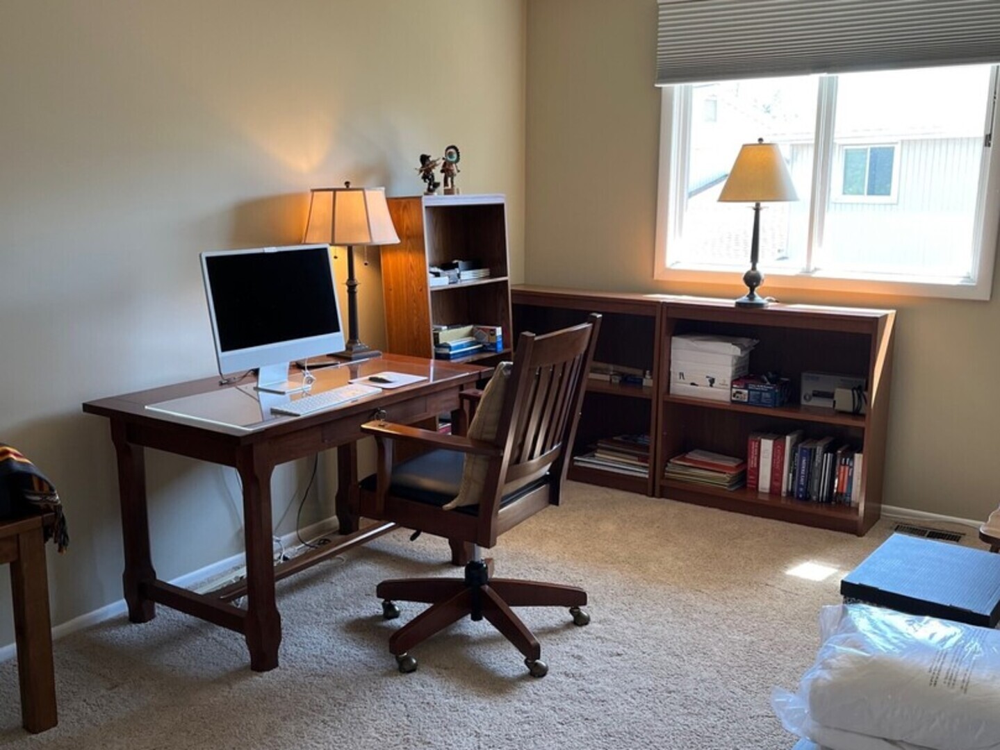 1690 Darwin Court, Wheaton, IL 60189