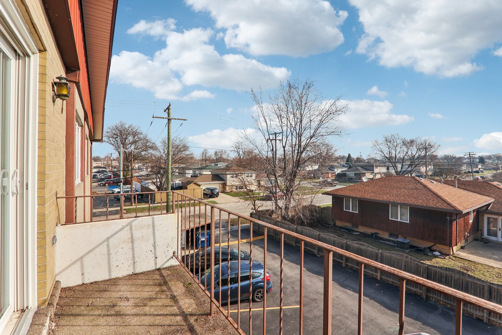 4735 W 105th Street #204, Oak Lawn, IL 60453