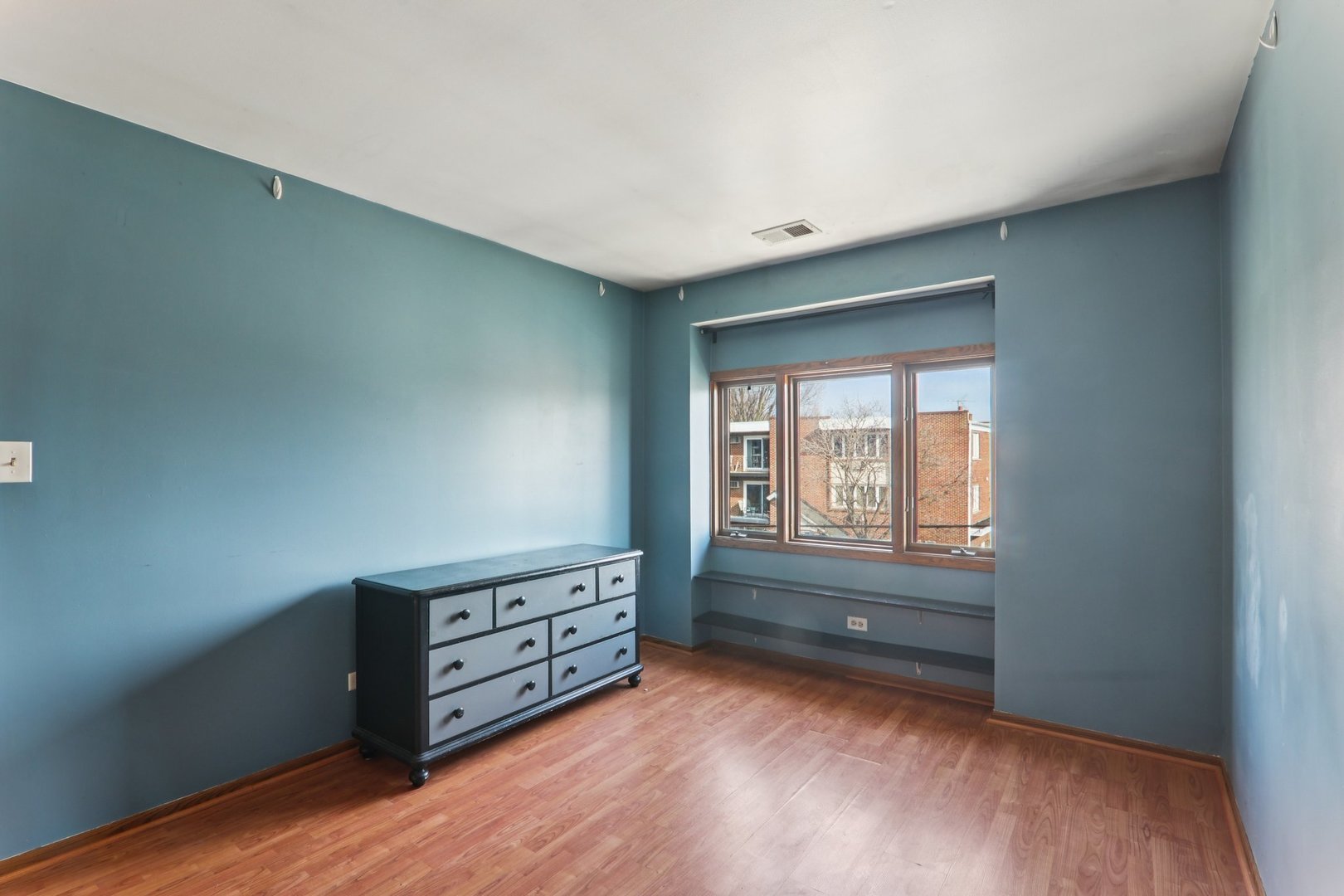 4735 W 105th Street #204, Oak Lawn, IL 60453