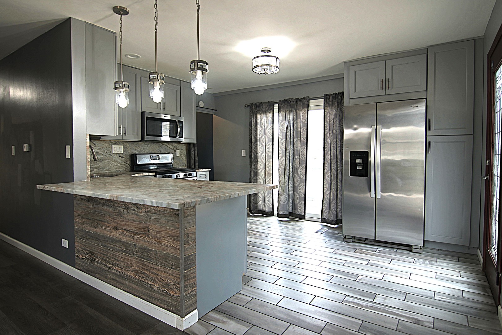 844 Tamms Lane, Bolingbrook, IL 60440