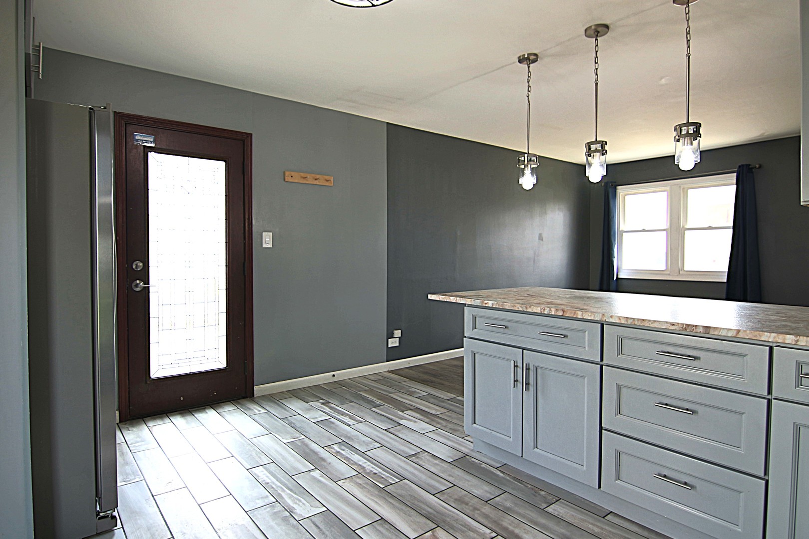 844 Tamms Lane, Bolingbrook, IL 60440