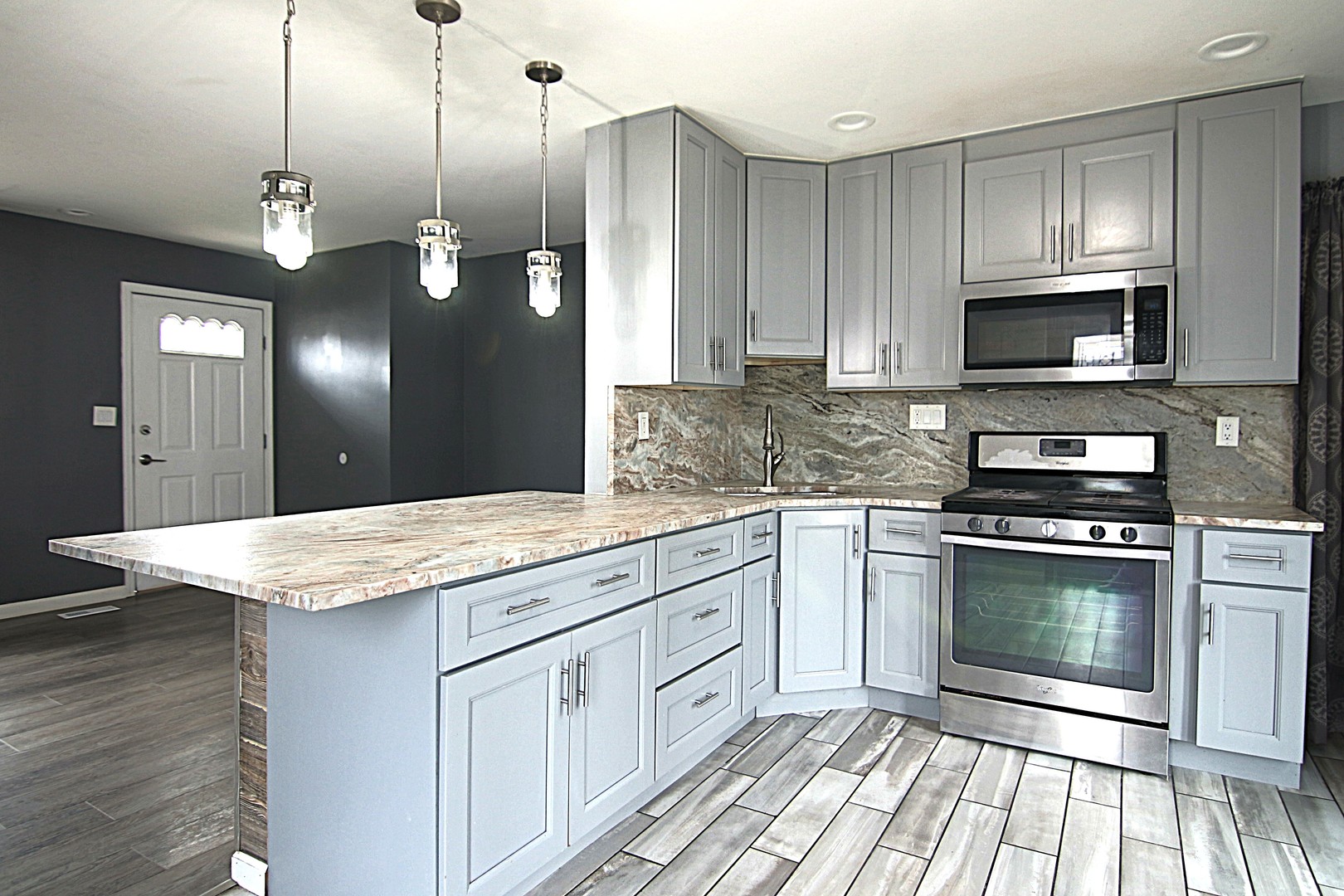 844 Tamms Lane, Bolingbrook, IL 60440