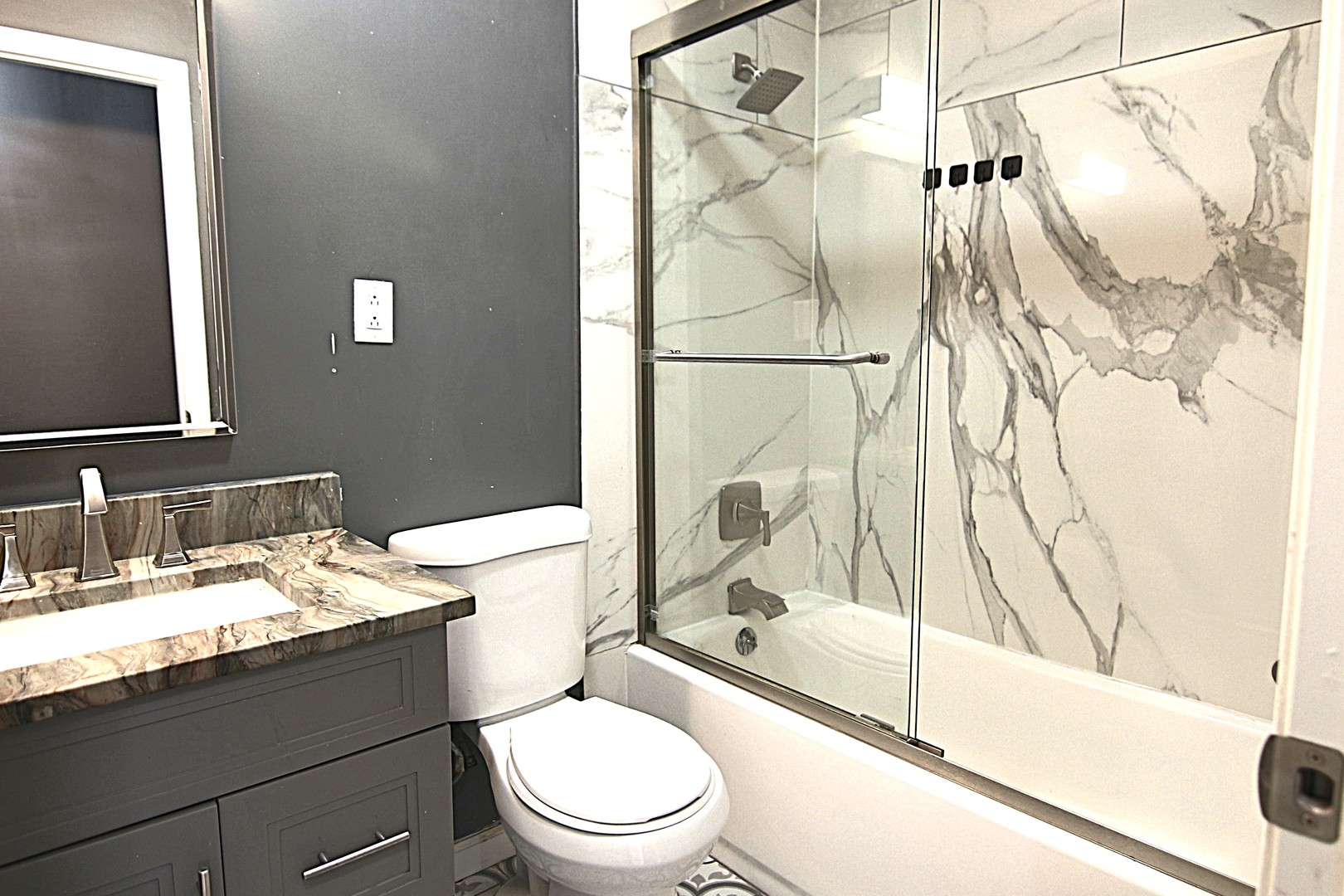 844 Tamms Lane, Bolingbrook, IL 60440